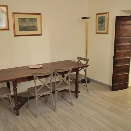 Prázdninový dům Dentro Le Mura, Natura Relax E Cultura LʼAquila