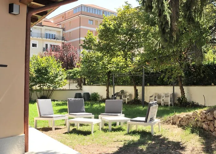 Dentro Le Mura, Natura Relax E Cultura * LʼAquila