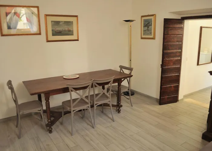 Tatil Evi Dentro Le Mura, Natura Relax E Cultura LʼAquila